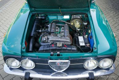 Alfa Romeo Giulia Nuova 1300 Super, 1975