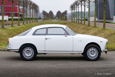 Alfa Romeo Giulia 1600 Sprint, 1963