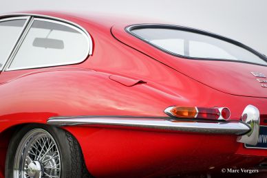 Jaguar E-type 4.2 FHC, 1965