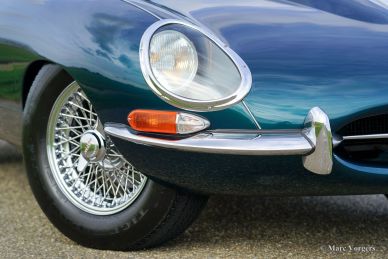 Jaguar E-type 3.8 Litre FHC, 1962