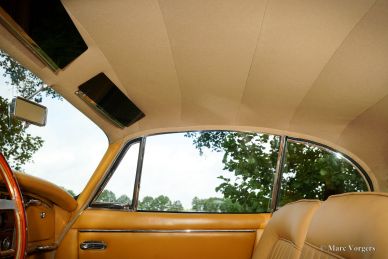 Jaguar XK 150 3.8 Litre FHC, 1961