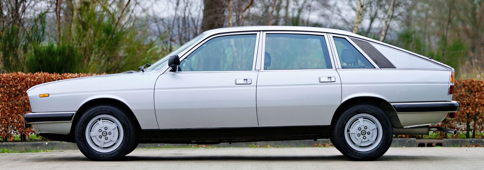 Lancia Gamma Berlina 2000, 1981