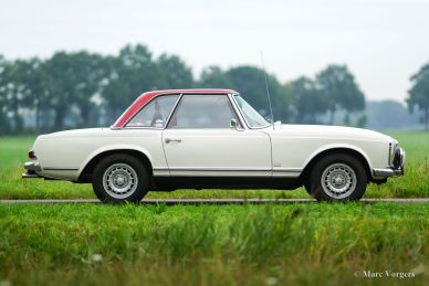 Mercedes-Benz 280 SL ‘Pagode’ rally car, 1968