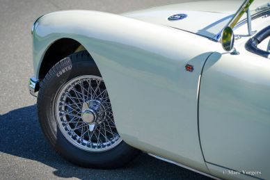 MG MGA 1500 Roadster, 1956