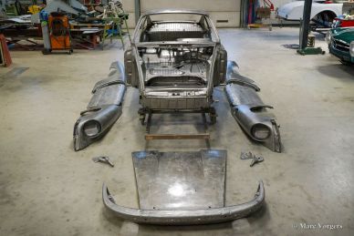 Porsche 911 2.0 SWB 1968 body restoration