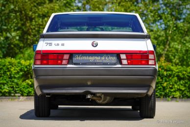 Alfa Romeo 75 1.8 IE, 1990