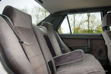 Alfa Romeo 75 2.0 Twin Spark, 1988