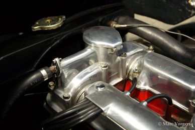 Aston Martin DB2/4, 1954