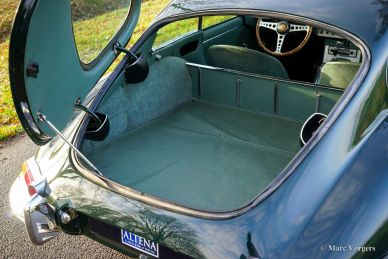 Jaguar E-type 3.8 Litre FHC, 1963