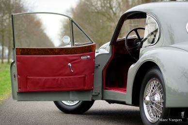 Jaguar XK 140 3.4 Litre SE FHC, 1956