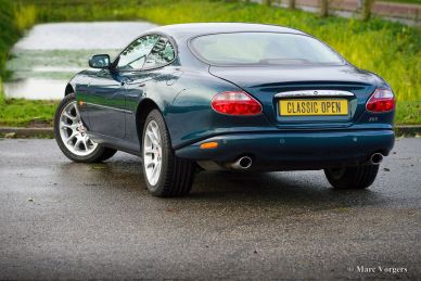 Jaguar XKR, 2002