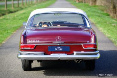 Mercedes-Benz 250 SE coupe, 1968