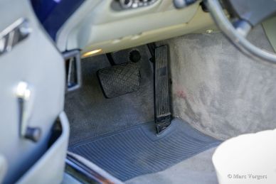 Mercedes-Benz 300 SL (R107), 1986