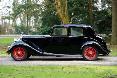 Rolls Royce 25/30 sports saloon, 1937