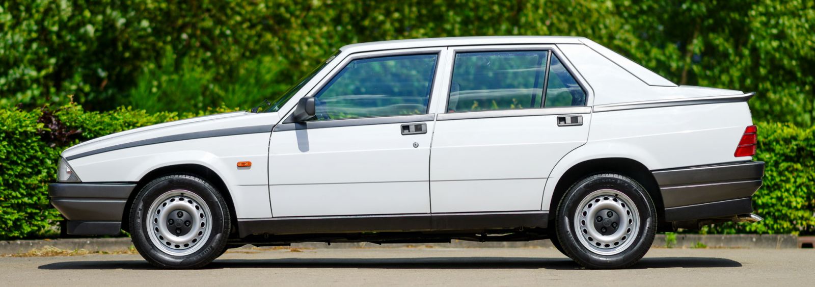 Alfa Romeo 75 1.8 IE, 1990