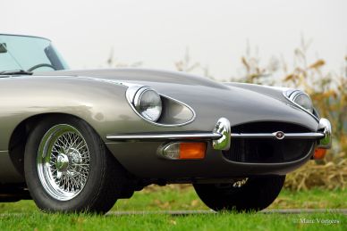 The 300 BHP Jaguar E-type 4.2 Litre OTS