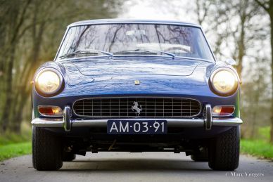 Ferrari 330 GT 2+2 Series 2, year 1966