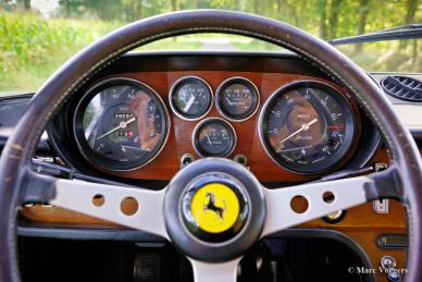 Ferrari 365 GT 2+2, 1969