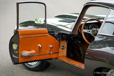 Jaguar E-type 4.2 Litre FHC, 1965