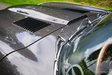 Jaguar E-type 4.2 Litre FHC, 1965