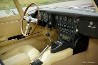Jaguar E-type 4.2 Litre FHC, 1971