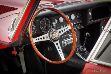 Jaguar E-type 4.2 FHC, 1965