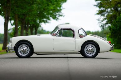 MG MGA 1500 Coupe, 1957