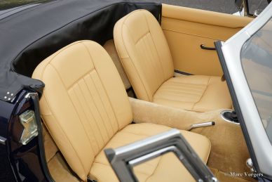 MG MGB roadster, 1965