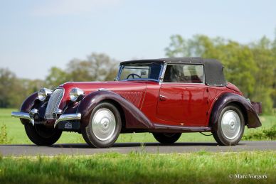 Talbot Lago T120 Figoni DHC, 1934