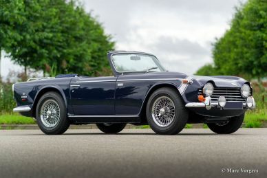 Triumph TR 250, 1968