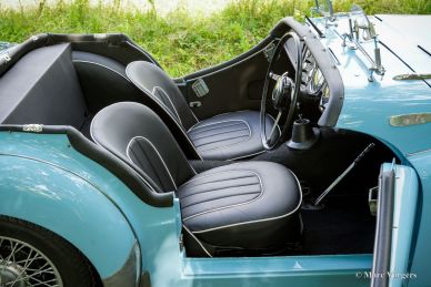 Triumph TR3 (small mouth), 1957