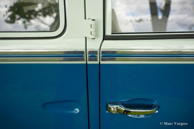 Volkswagen Type 2 T1 Samba 21-window Deluxe, 1966 Restoration