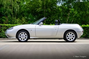 Fiat-Barchetta-2004-Grigio-Silver-Metallic-02.jpg