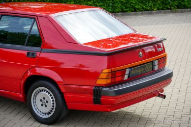 Alfa Romeo 75 3.0 V6 America, 1988
