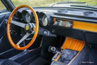 Alfa Romeo Giulia 2000 GTV, 1974