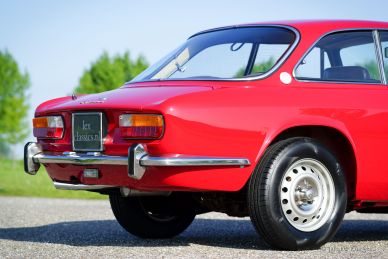Alfa Romeo Giulia GT 1300 Junior, 1975