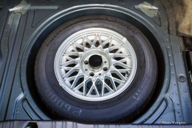 BMW 320 IS (E30), 1988