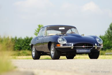 Jaguar E-type 4.2 Litre FHC S1, 1966