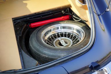 Jaguar E-type 4.2 Litre FHC, 1969