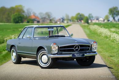 Mercedes-Benz 230 SL Pagode, 1967