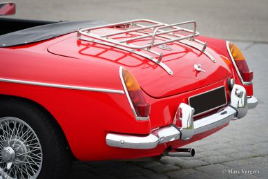 MG MGB roadster, 1965