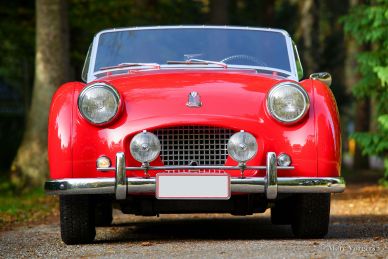Triumph TR 2, 1954
