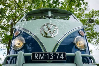 Volkswagen Type 2 T1 Samba 21-window Deluxe, 1966 Restoration