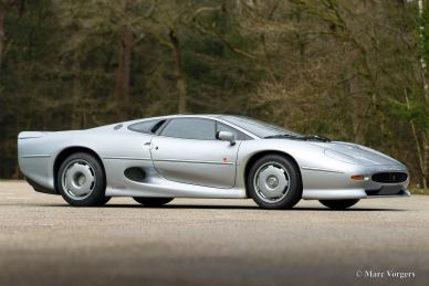 Jaguar XJ220, 1993