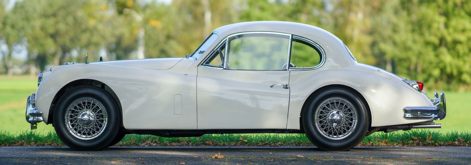 Jaguar XK 140 FHC, 1957