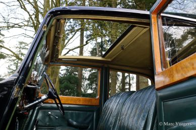 Rolls Royce 25/30 sports saloon, 1937