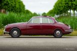 Daimler-250-V8-1967-Maroon-Red-Burgundy-leather-02.jpg