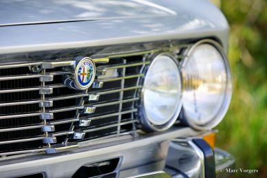 Alfa Romeo Giulia 2000 GTV, 1974