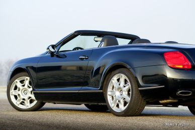 Bentley Continental GTC, 2009