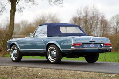 Mercedes-Benz 230 SL 'Pagode', 1964